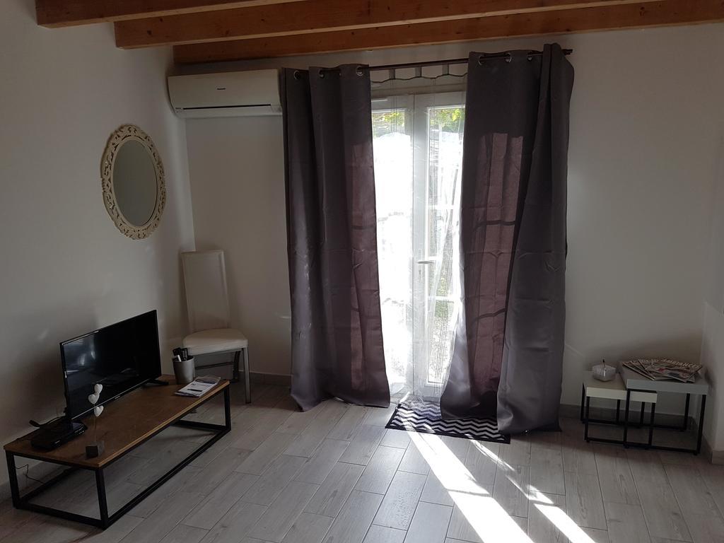 Residence E Scaravaglie Corte  Eksteriør billede